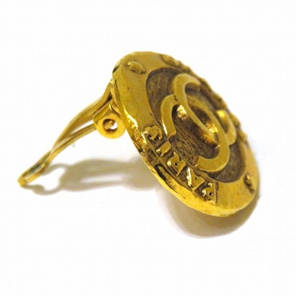 Chanel CHANEL Coco Mark 28 Earrings Gold Ladies - Picture 2 of 8